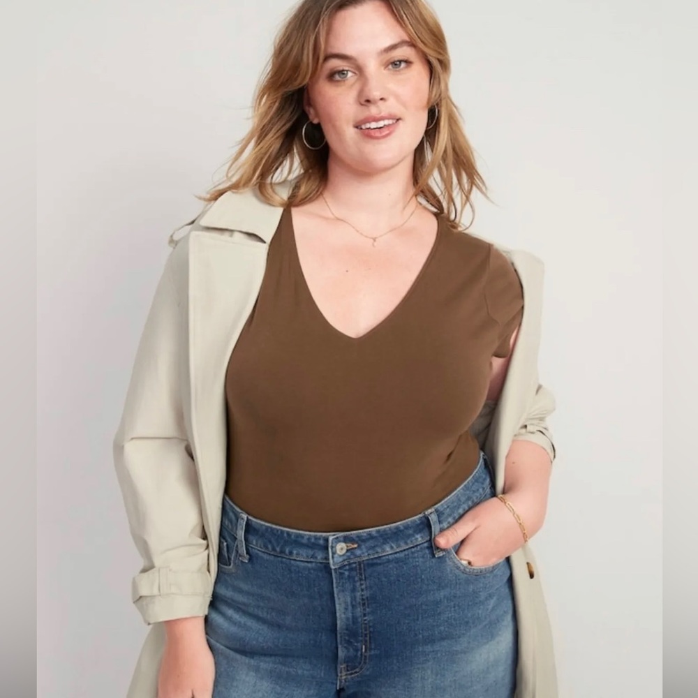 Old Navy Women's Fitted Bodysuit Short Sleeve V Neck Top
